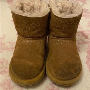Toddler girl uggs with bow